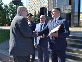 Директору ГАИО  Александру Михайловичу Семененко вручен  Знак отличия «За заслуги перед городом Ивановом»