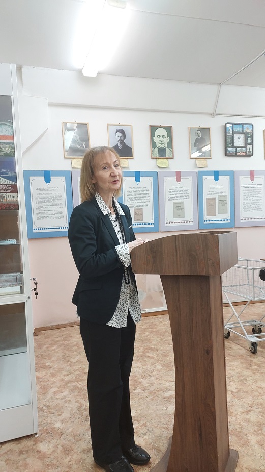 Выступает Л.П.Башкова
